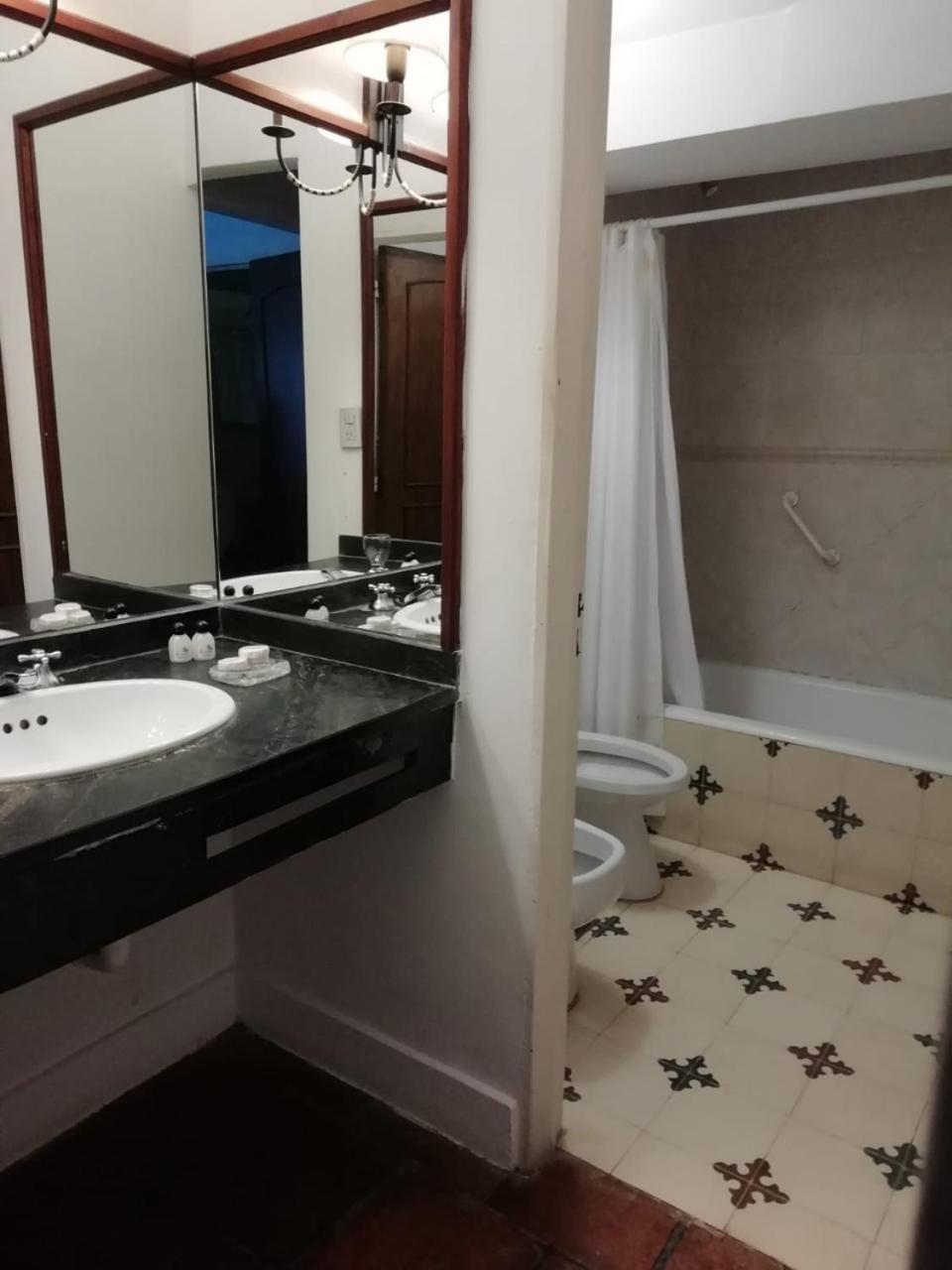 Las Moras Hotel San Lorenzo  Εξωτερικό φωτογραφία